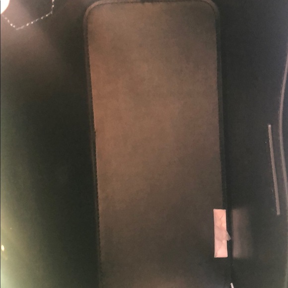 Michael Kors purse - Picture 3 of 3